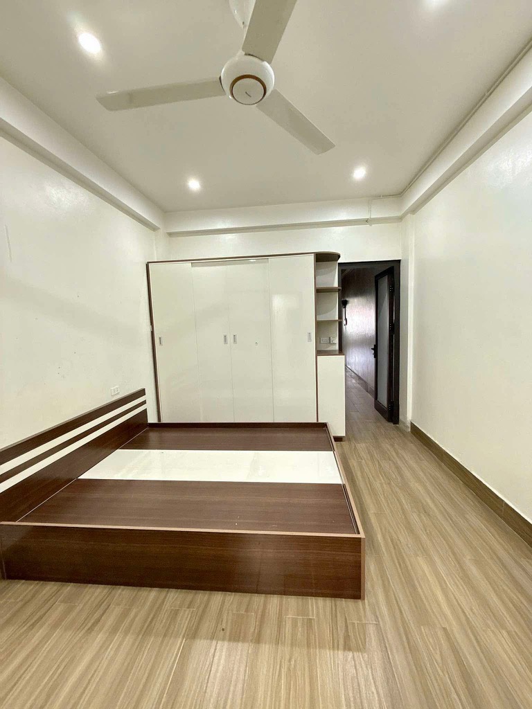 GÀ ĐẺ TRỨNG VÀNG – GẦN KHU ĐÔ THỊ -CỔ NHUẾ - DÂN XÂY CHẮC CHẮN- VỪA Ở VỪA CHO THUÊ